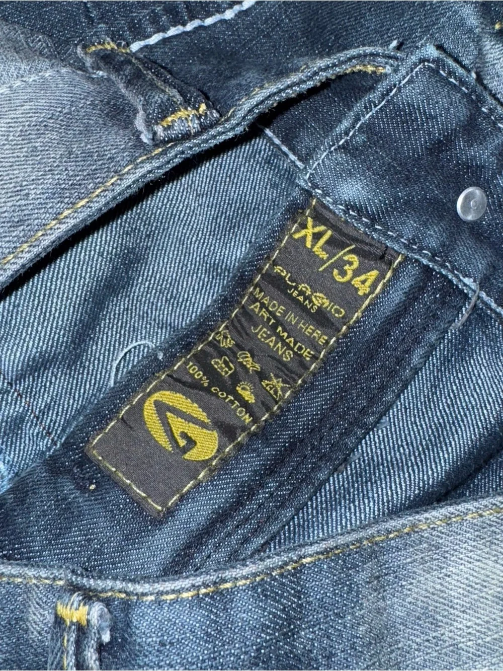 Unique Vintage denim Placid Y2K jeans pants size 34 men’s deconstructed